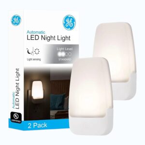 GE Automatic LED Night Light with Light Sensing – 2 Pack
